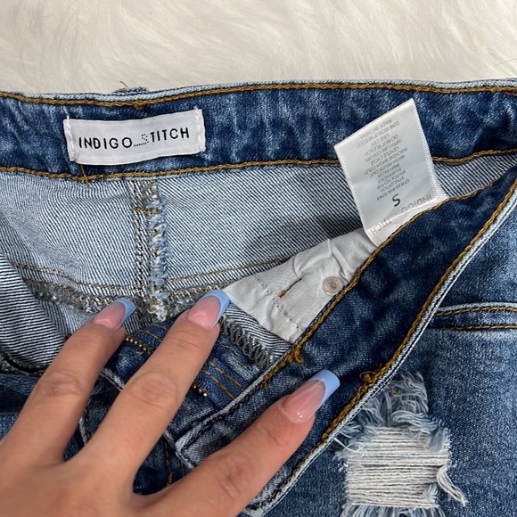 Blue denim destroyed frayed hem shorts - Picture 4 of 7